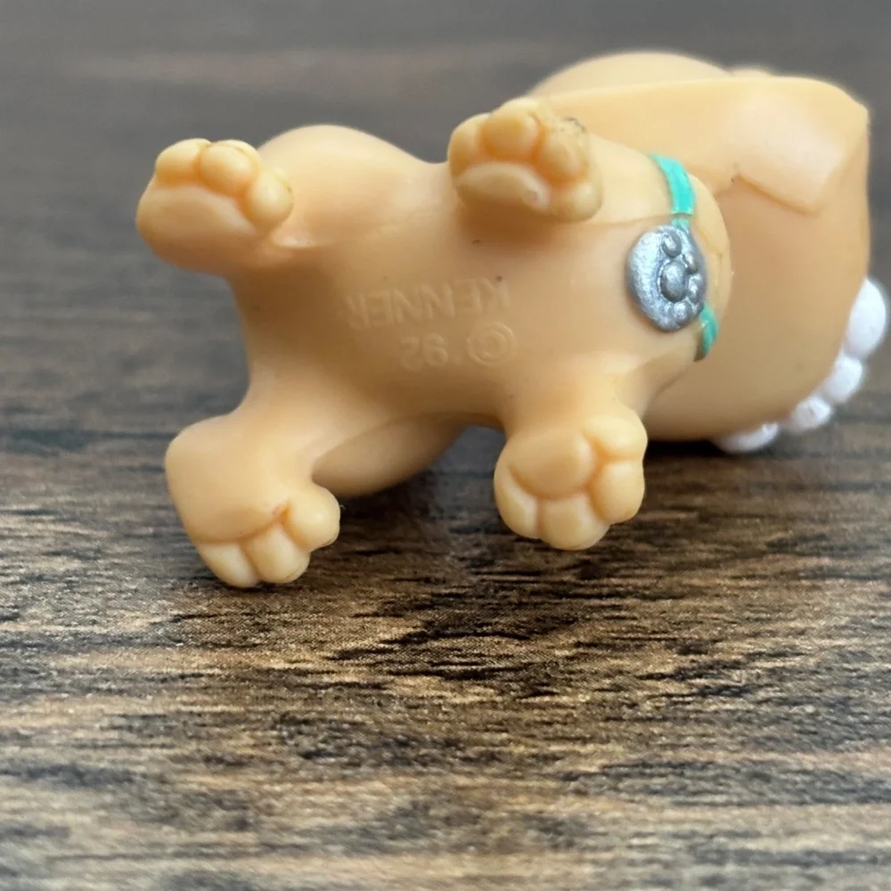 VINTAGE Kenner Littlest Pet Shop Cutesy Kitten Tan Orange Cream Toy 1992 LPS